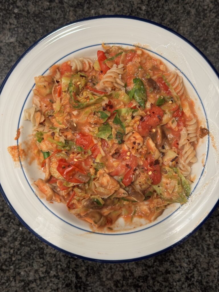 Creamy Tomato & Veggie Pasta